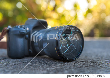 Filter camera lens broken Filter camera lens broken 36498920