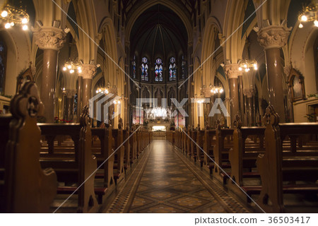 教堂室內 36503417