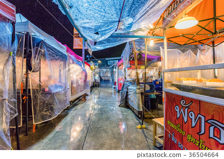 Huamum night market in Bangkok Huamum night market in Bangkok 36504664