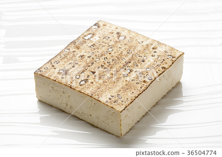 Grilled tofu 36504774