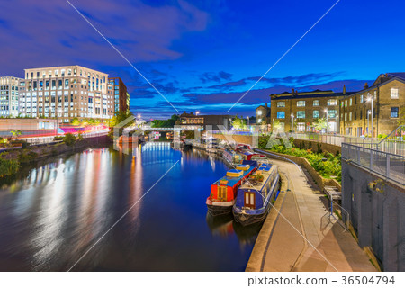 Regents Canal night view in Kings Cross Regents Canal night view in Kings Cross 36504794
