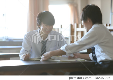 男生 36507026