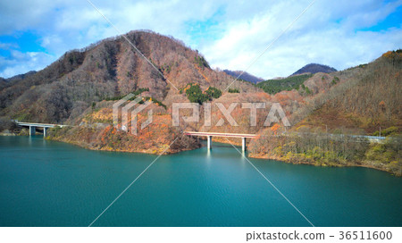 Lake Hosen Akita Prefecture in the late fall 36511600