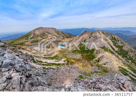 From the summit of Gozenbine, you can see Ooho and Kengabune! (100 Famous Mountains in Japan) *There is shooting position information in the comment section of the work. From the summit of Gozenbine, you can see Ooho and Kengabune! (100 Famous Mountains in Japan) *There is shooting position information in the comment section of the work. 36511757