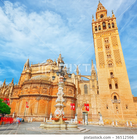 Square Virgin of the Kings . Square Virgin of the Kings . 36512566