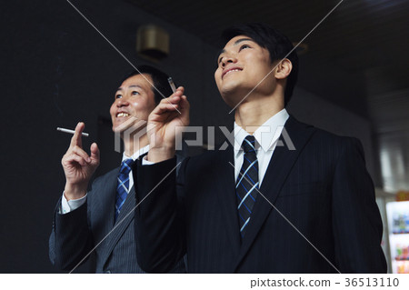 吸煙 吸煙 36513110