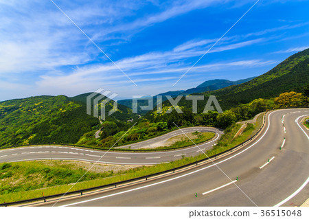 從新鮮的綠色雲仙Chitenishi到雲仙(縣道128號)的道路 從新鮮的綠色雲仙Chitenishi到雲仙(縣道128號)的道路 36515048