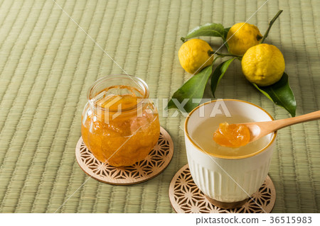 Yuzu tea herbal tea Herbal tea of citrus in Japan Yuzu tea herbal tea Herbal tea of citrus in Japan 36515983