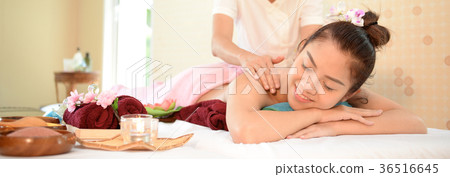 Spa and massage 36516645