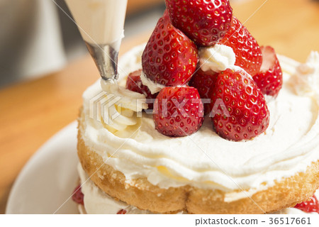 Handmade decoration cake 36517661