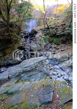 Shirakura gorge 36517817