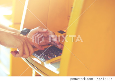 Press the money the password. ATM machine Press the money the password. ATM machine 36518287