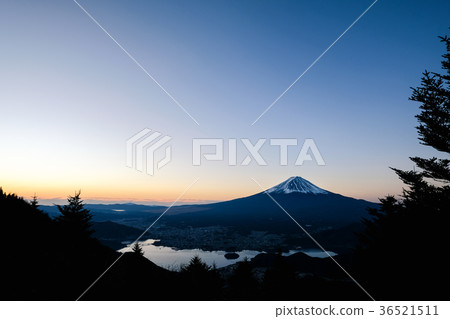 Mt. Fuji seen from Shindoen (morning view) 36521511