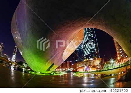 Tribow，Songdo，Yeonsu-gu，Incheon 36521700