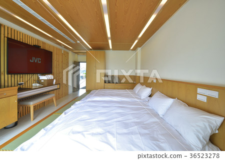 房間,床,起居室,居家,裝潢,設計,格局,生活,現代,時尚,摩登,品味,風格 36523278