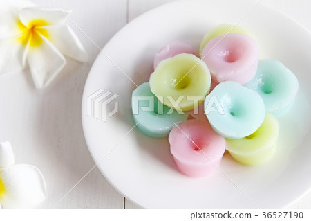 Flower scented thai sweet or Kanom Nam Dok Mai  36527190