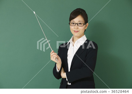 女老師形象 36528464