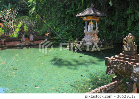 Gunung Kawi Subhat寺 Gunung Kawi Subhat寺 36529112