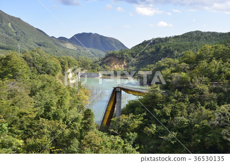 The fallen shrine Ohashi 36530135