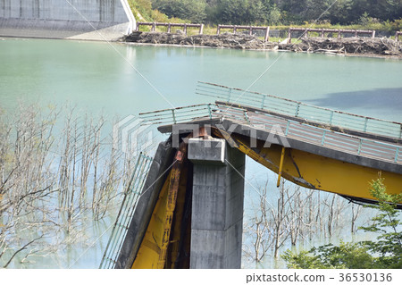 The fallen shrine Ohashi The fallen shrine Ohashi 36530136