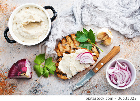 lard with garlic lard with garlic 36533322