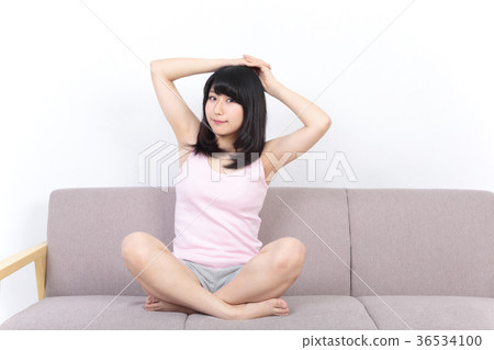 Relaxing woman Relaxing woman 36534100