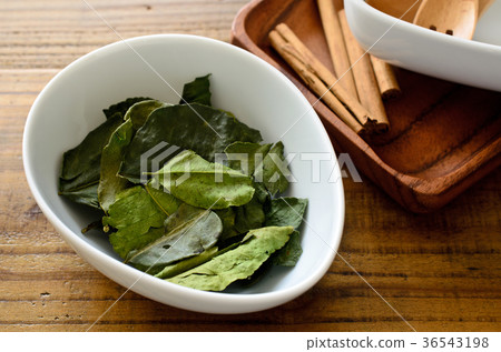 石灰葉 石灰葉 36543198