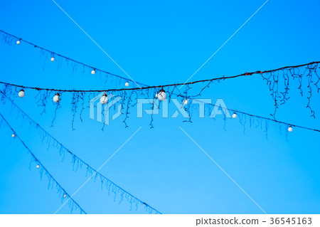 garlands in the air garlands in the air 36545163
