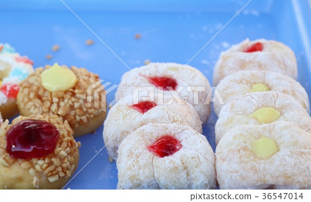 donuts at street food 36547014