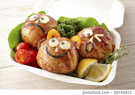 Meat-rolled rice ball three brothers 36548823