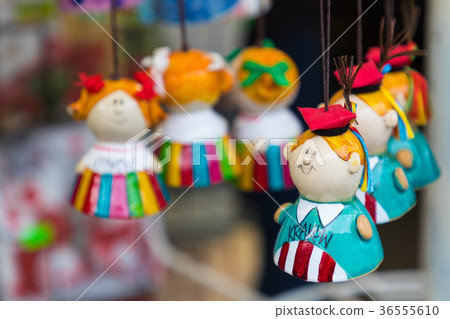 Artistic souvenir at local traditional market 36555610