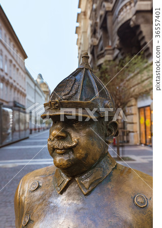 Statue of Policeman in Budapest Hungary Statue of Policeman in Budapest Hungary 36557401