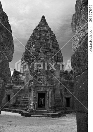 Ancient Khmer Ruins In Thailand 36557643