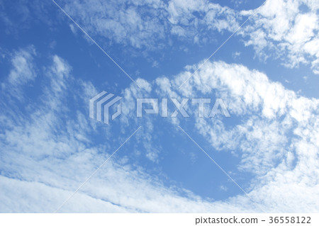 blue sky with cloud closeup blue sky with cloud closeup 36558122