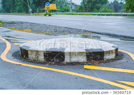 Traffic circle on the road Traffic circle on the road 36560719