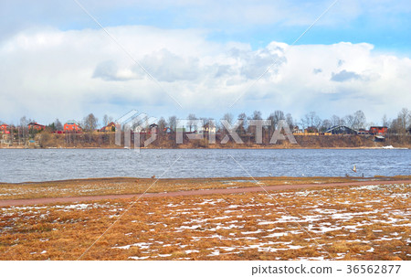 View of Neva river at spring day. 36562877