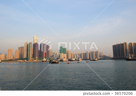 Rambler Channel, Hong Kong of the Sunset 36570206