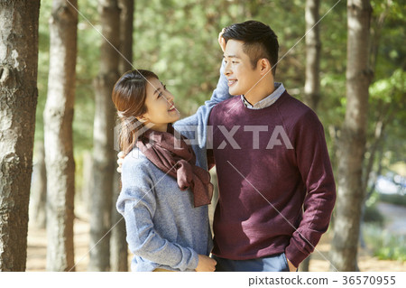 Couple, Couple, Park 36570955