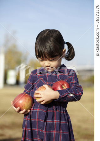 Girl, Child, Park 36571376