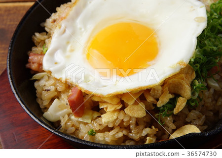 炒雞蛋大蒜米飯 36574730