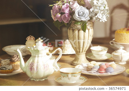 Elegant tea time 36574971
