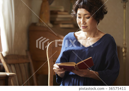 優雅的下午茶時間 優雅的下午茶時間 36575411