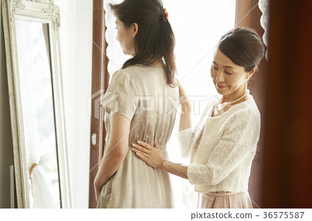 走路姿勢課 走路姿勢課 36575587
