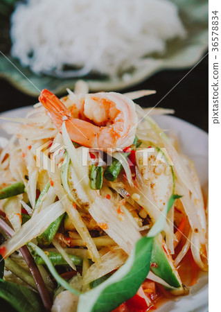 Papaya salad 36578834