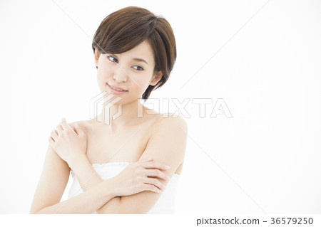 美麗女人年輕女人的美麗 36579250