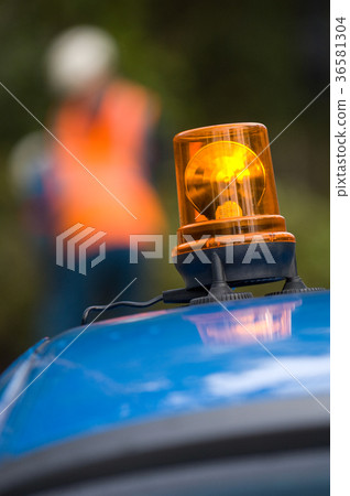 Orange flashing and revolving light on top service Orange flashing and revolving light on top service 36581304