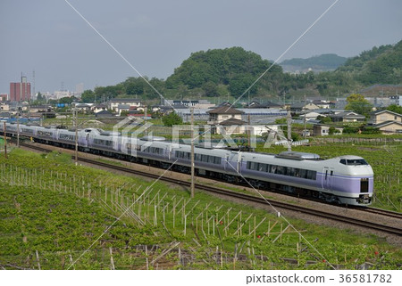 Limited Express Super Azusa E351 36581782