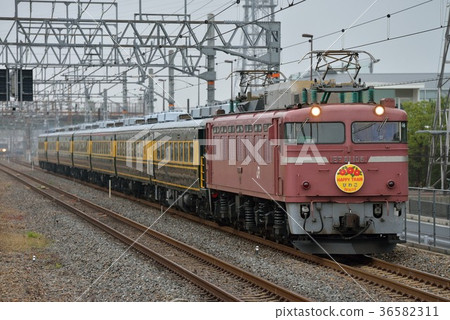 EF 81 106 Salon Car Naniwa Dan 36582311
