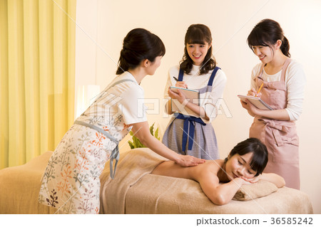 Aromatherapy classroom 36585242