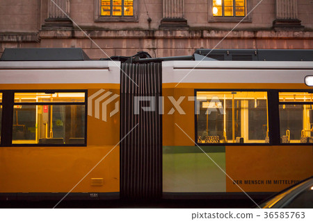  Deokuni，Kashibayashi，轕轡，德國，柏林，輕軌，柏林，輕軌， 36585763